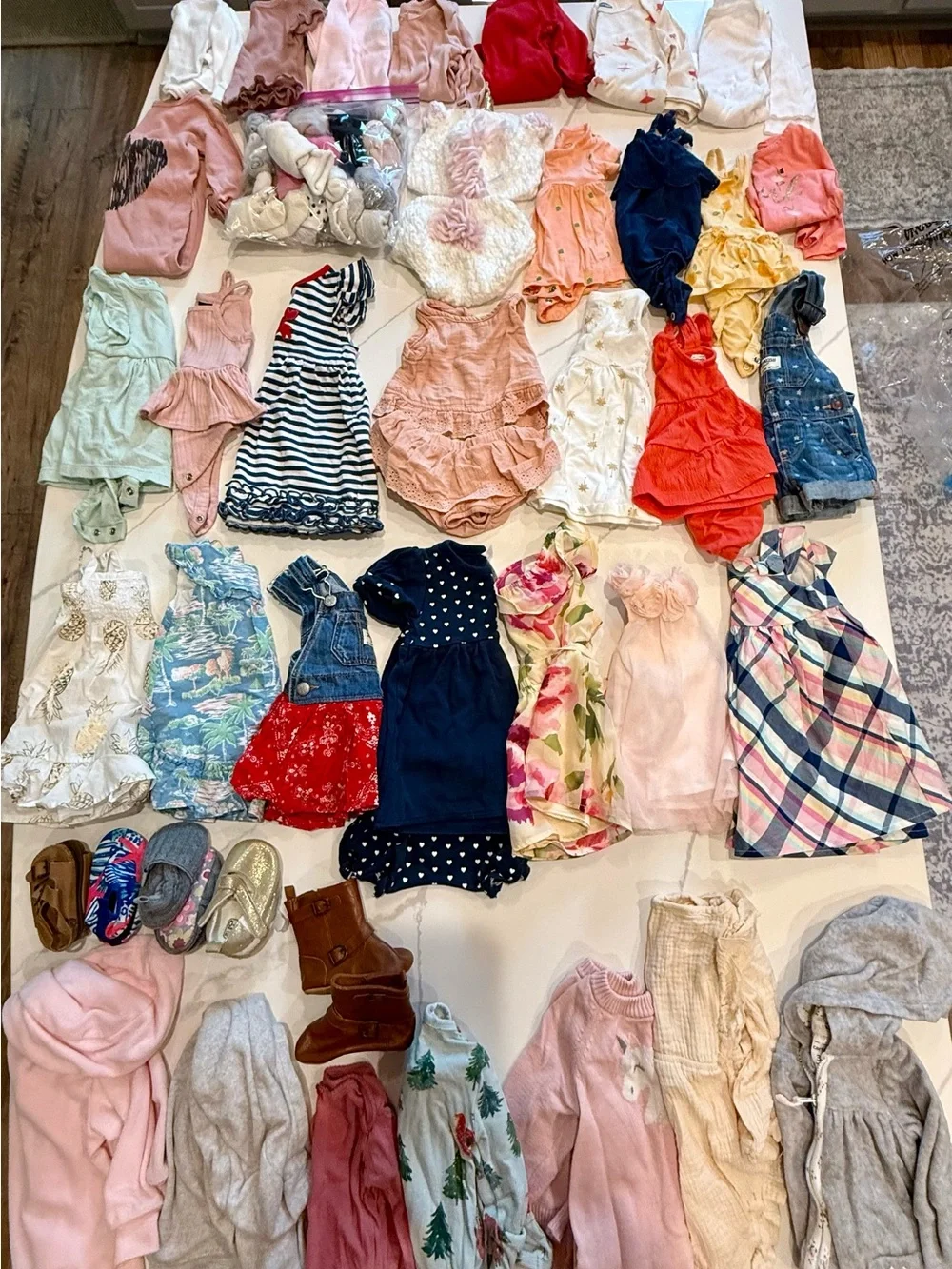 Baby girl 0-6 month clothing bundle